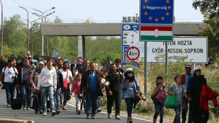 Utečenci na hraniciach Maďarska