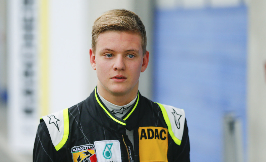 Mick Schumacher miluje rýchlosť