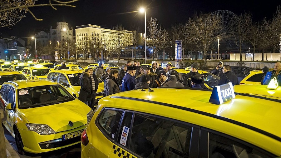 Budapeštianski taxikári protestovali proti