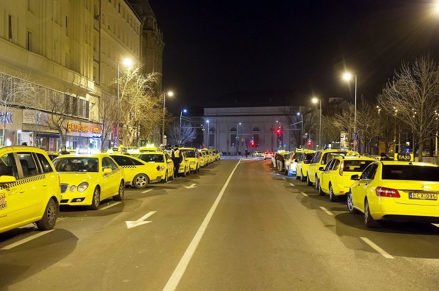 Budapeštianski taxikári protestovali proti