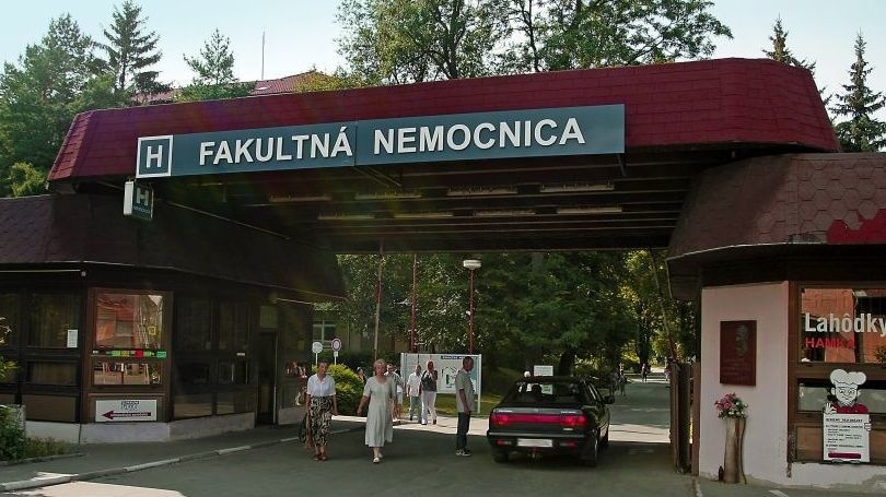 Fakultná nemocnica v Trenčíne