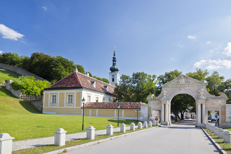 Opátstvo Heiligenkreuz v Dolnom