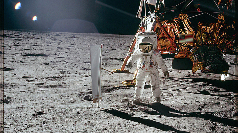 Počas letu Apollo 11