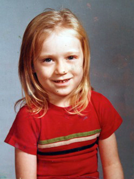 Fotka Charlene z detstva.