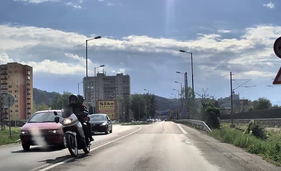 Motorkár unikal policajtom 8