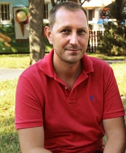 Peter Spevák (40).