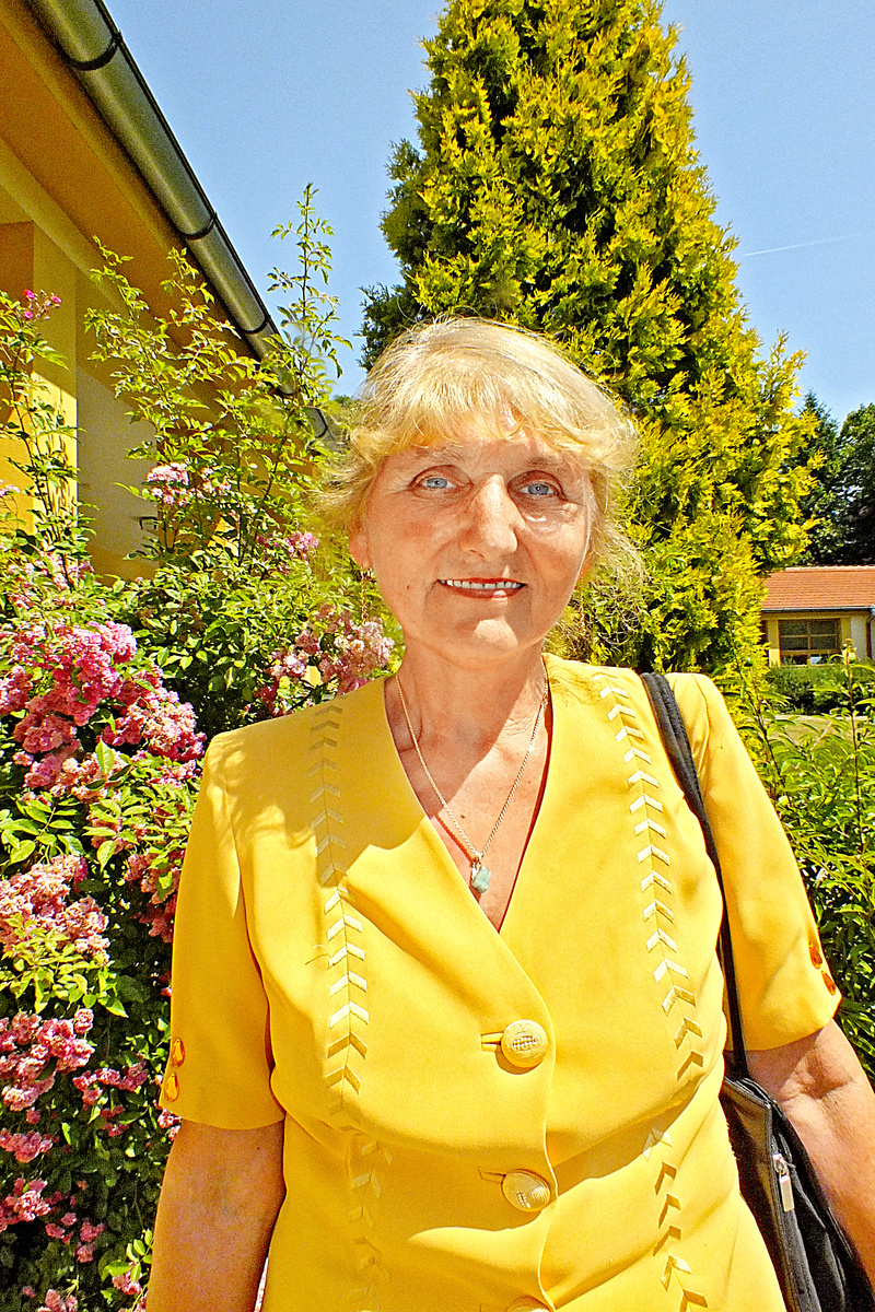 Zdenka Gregušová (69)