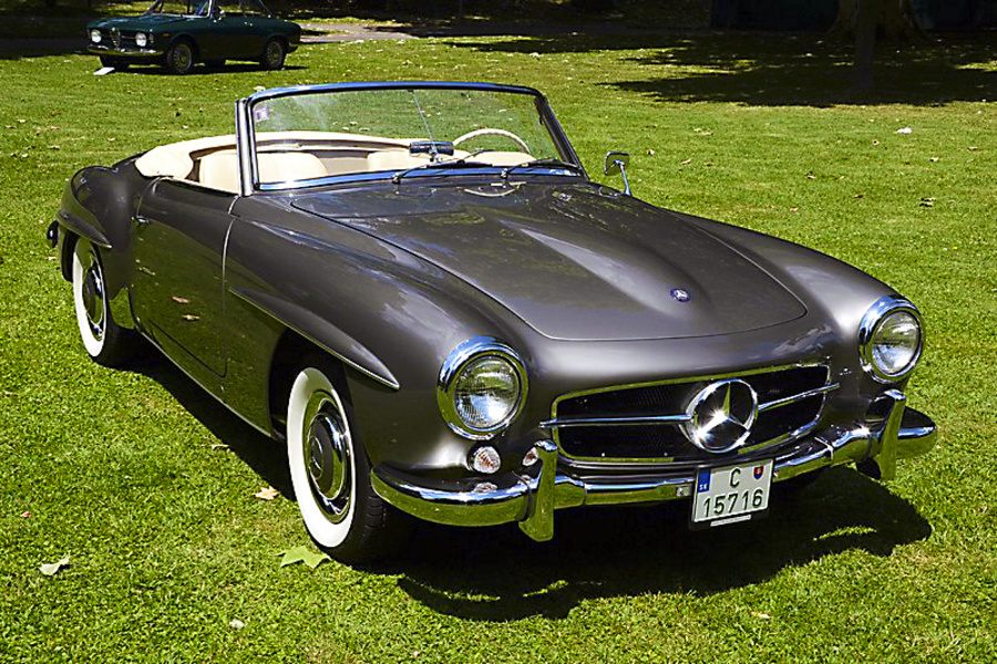 Mercedes-Benz 190 SL, rok výroby: 1960. Cena: 143-tisíc eur.