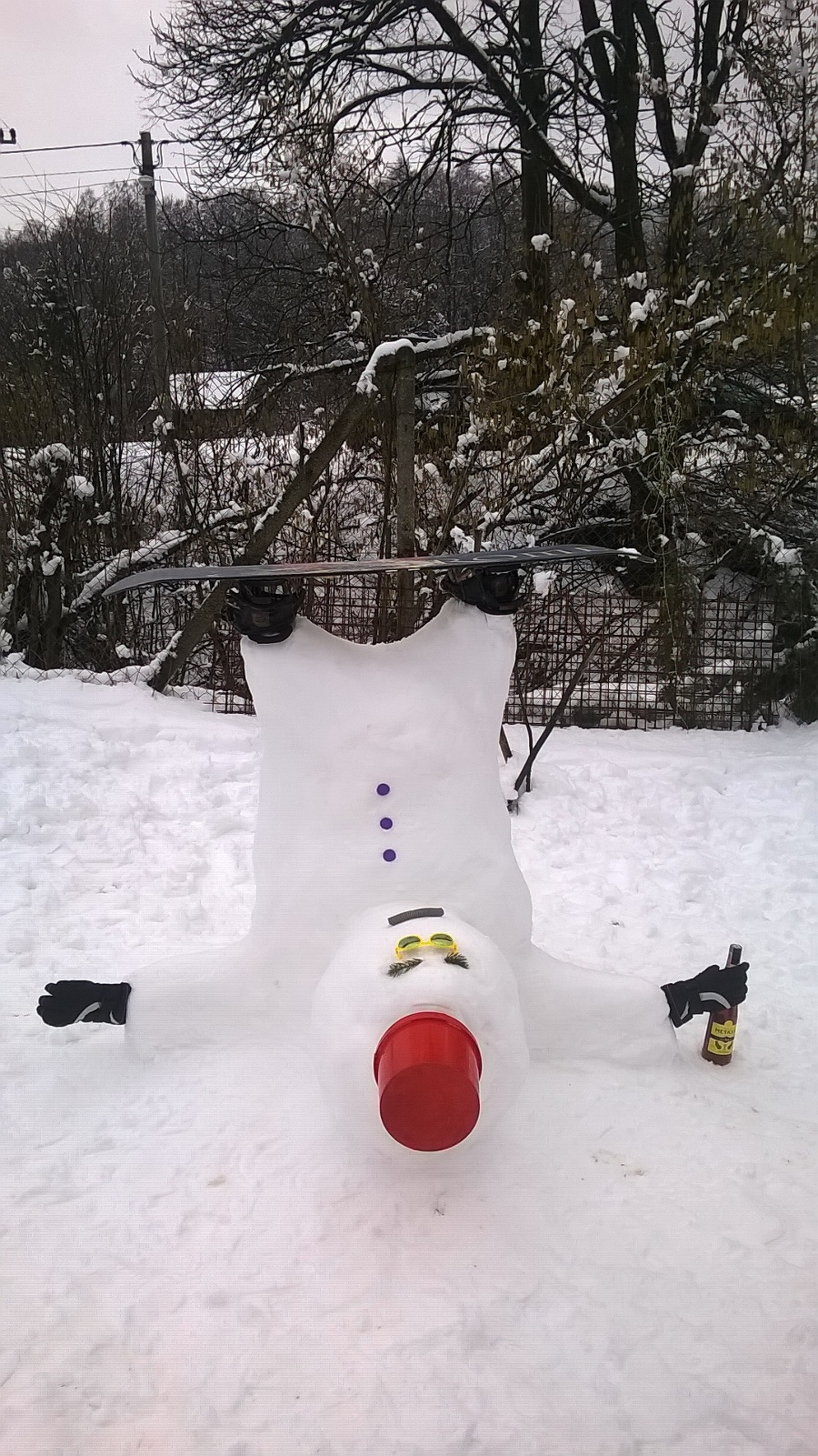 Opitý snehuliak.
