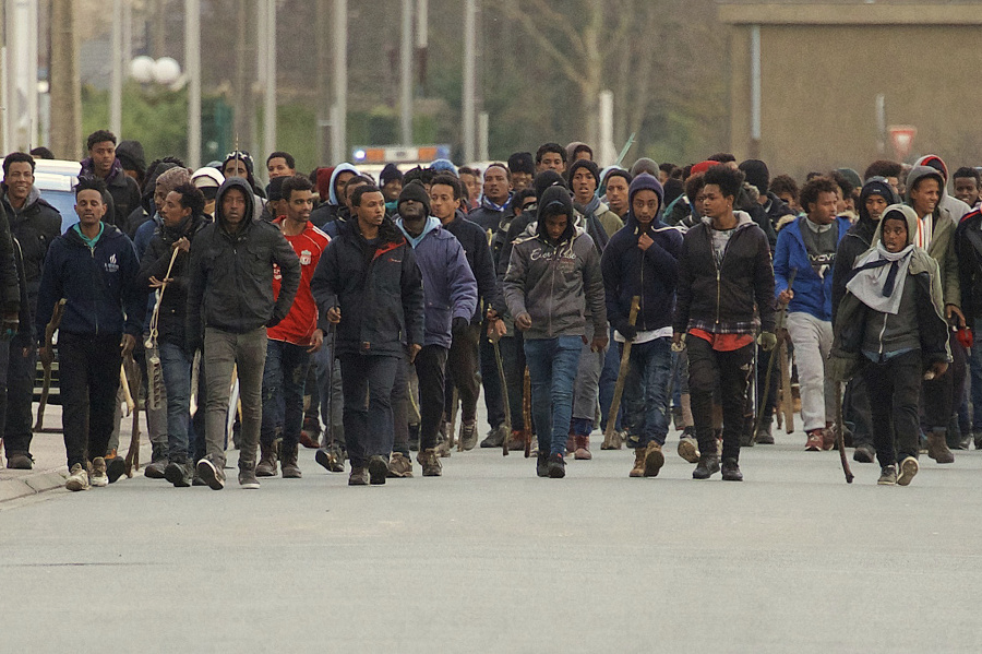 Migrantov z blízkosti francúzskeho