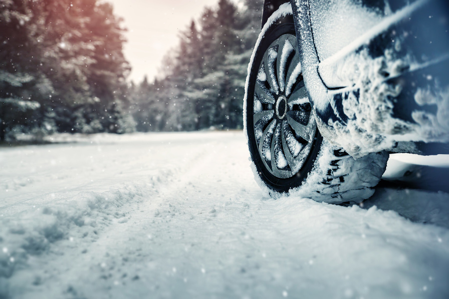Car tires on winter