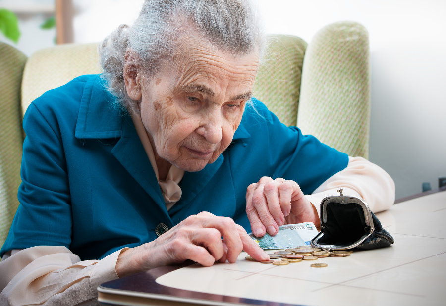 elderly caucasian woman counting