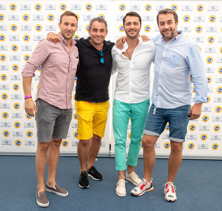 Oteckovia Marek Fašiang, Filip Tůma, Braňo Deák a Vladimír Kobielsky.
