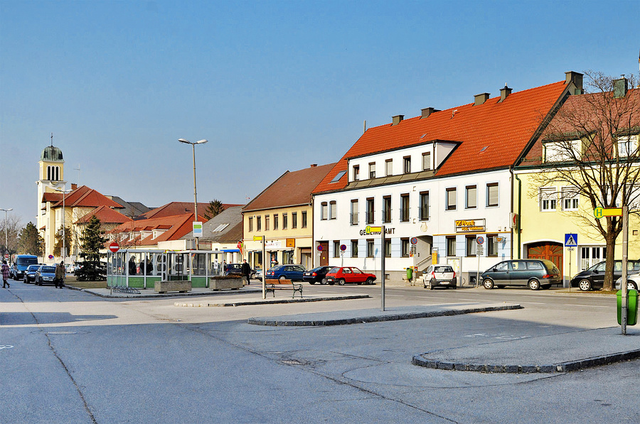 Rodina žije v Bratislave,