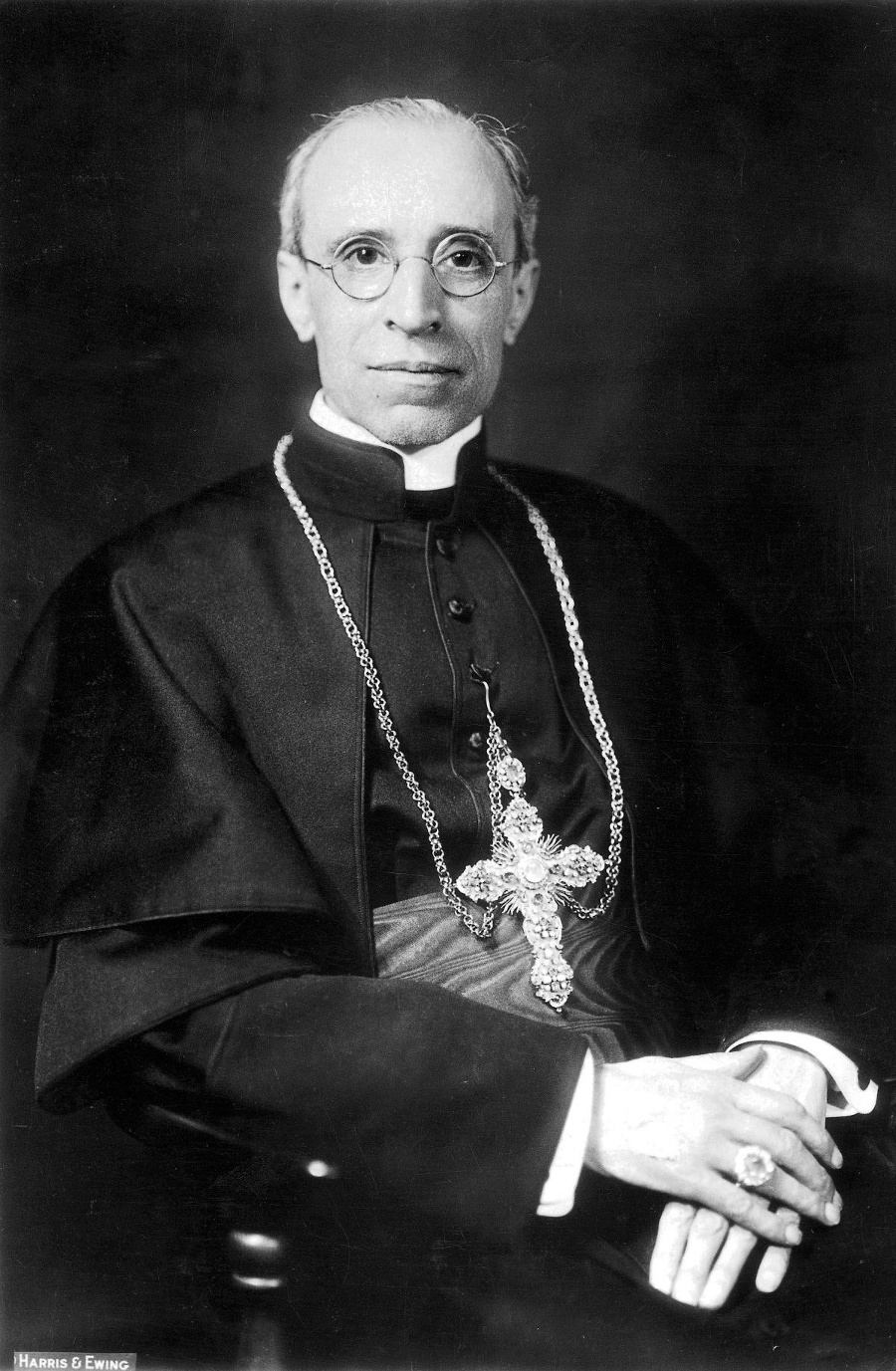 Pápež Pius XII.
