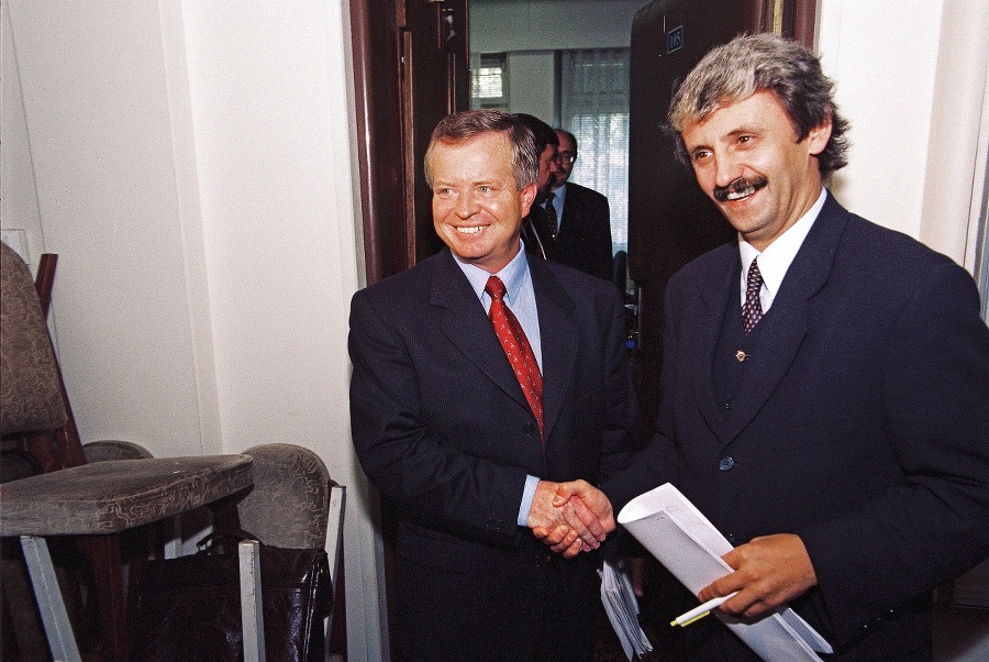 1998: Vládu po Mečiarovi