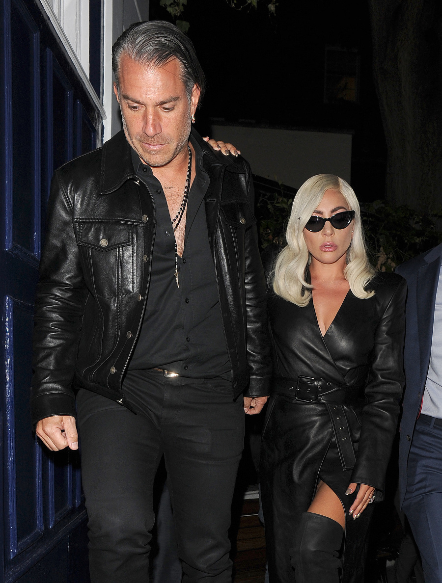 Lady GaGa so snúbencom