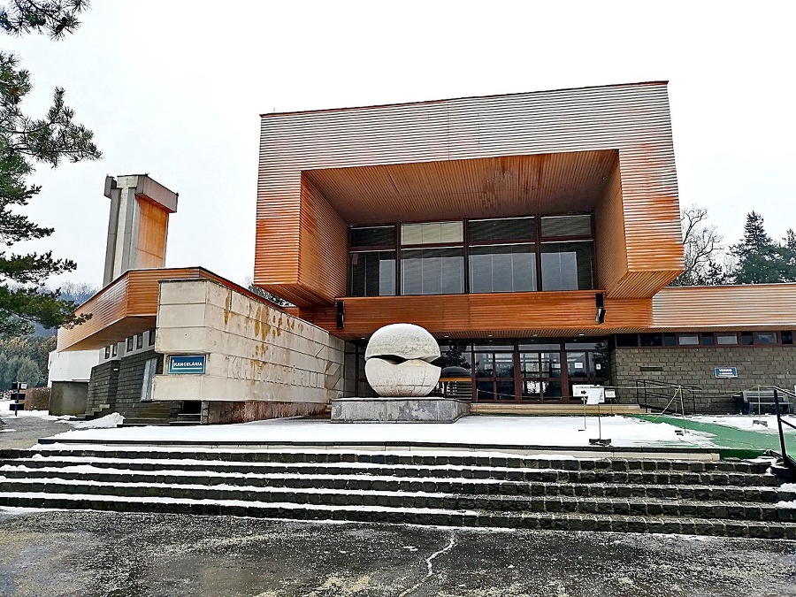 30-ročná budova od jej počiatku čaká na investície do modernizácie.
