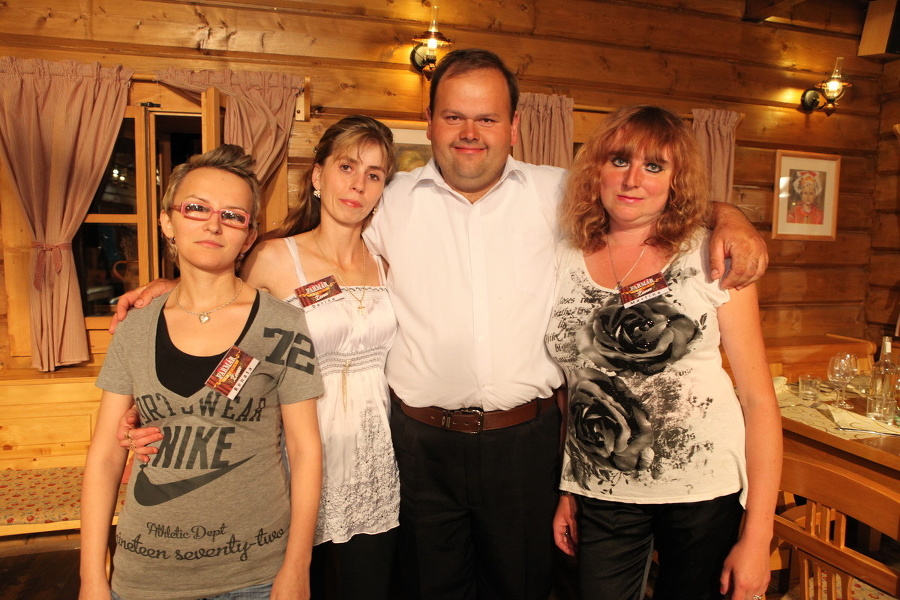 Farmár si okrem nej vybral aj Martinu (vpravo) a Renátu (vľavo).