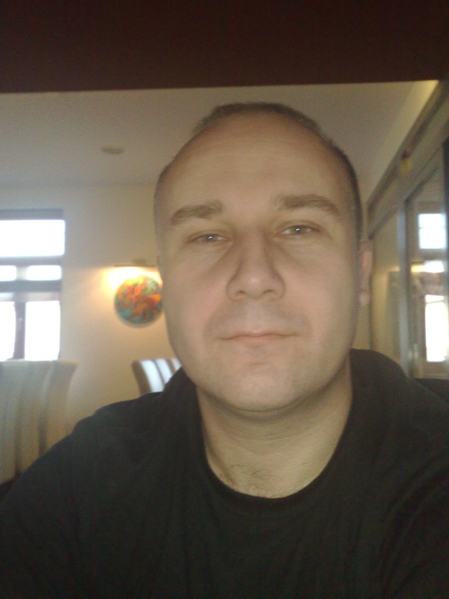 Zoltán Andruskó (42)