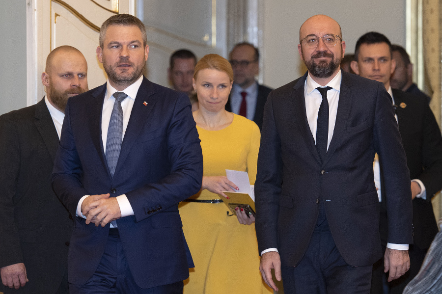 Charles Michel a Peter