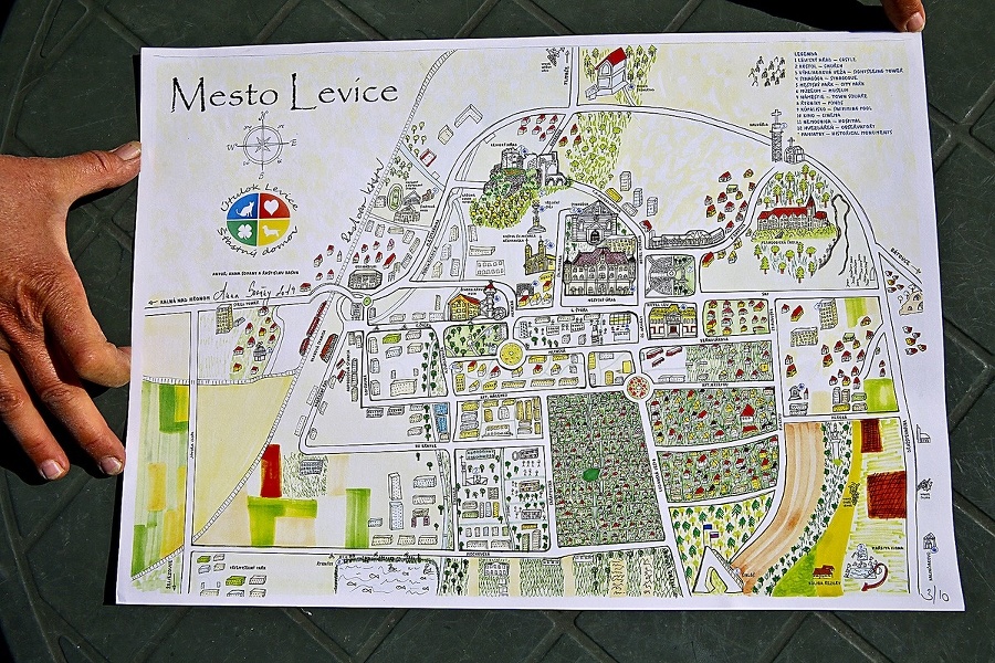 Maľovaná mapa Levíc.