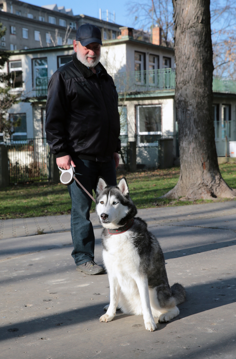 Peter (73) a psík