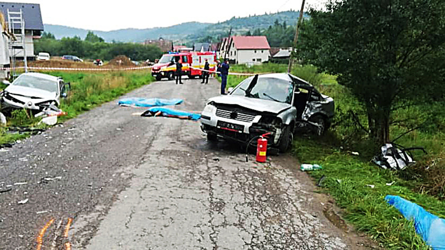 Tínedžeri vyleteli po náraze