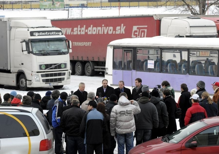 Nespokojní autodopravcovia opäť štrajkujú.