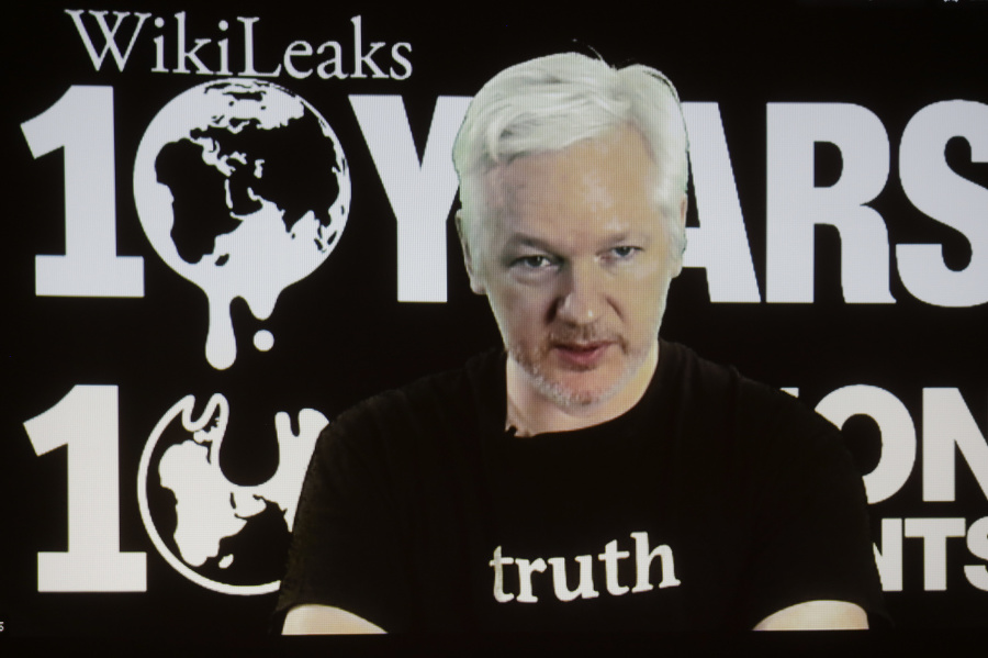 Zakladateľ platformy WikiLeaks Julian