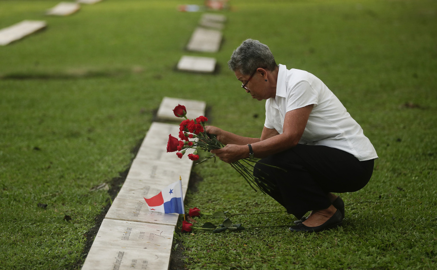 Panama si pripomenula 30.