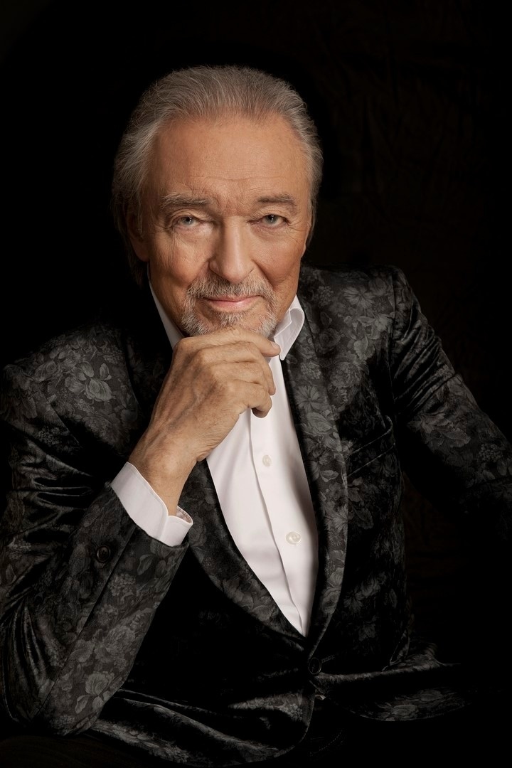 Spevák Karel Gott