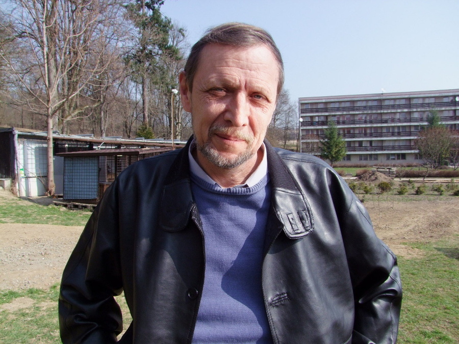 Ján Zajac je z toho,  že jeho študentky  utýrali psíka, v šoku.