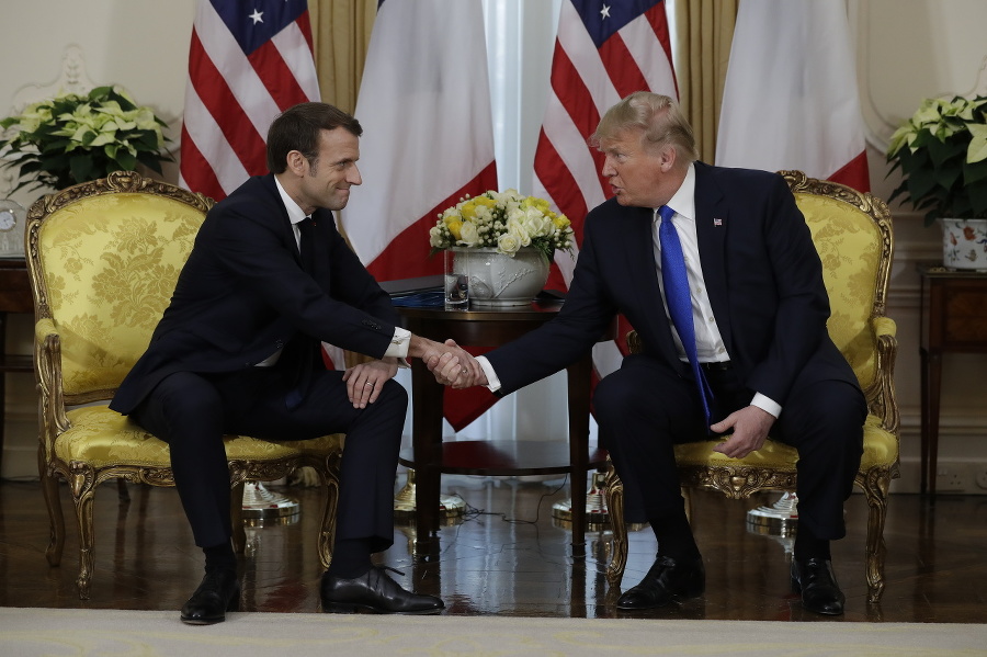 Macron si s Trumpom