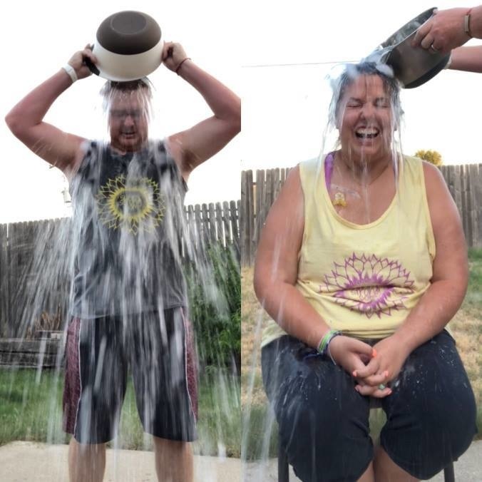 Sunny počas Ice Bucket