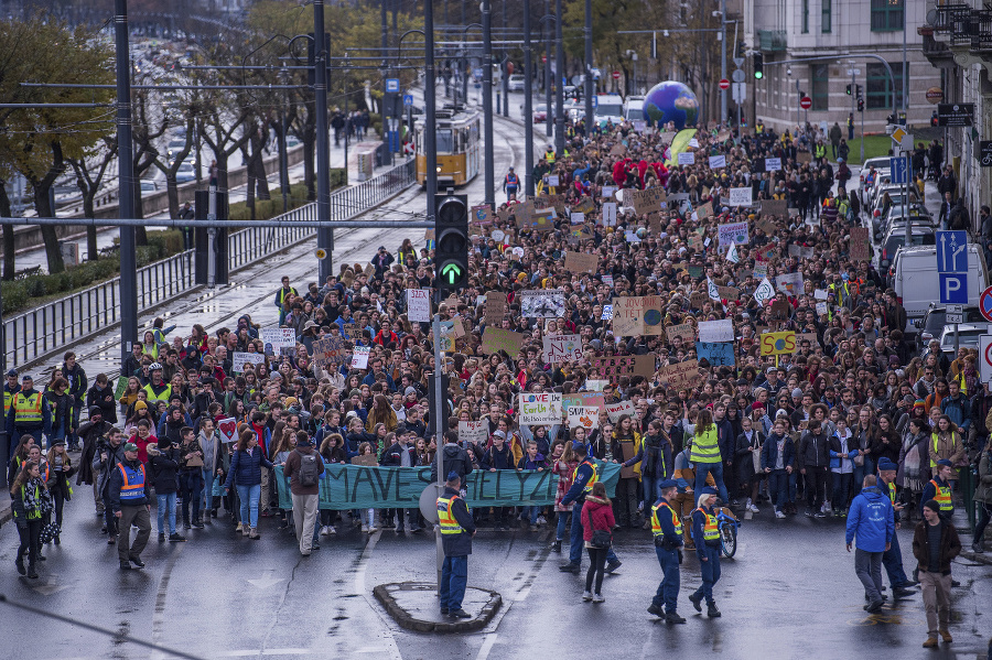 Klimatický protest v Maďarsku.