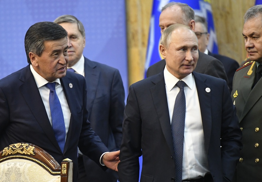 Hostiteľ podujatia, kirgizský prezident