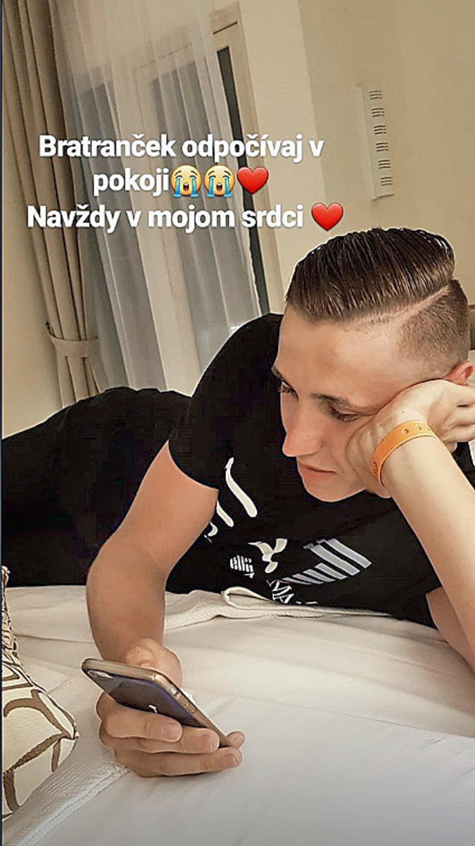 S futbalistom sa na sociálnej sieti rozlúčila jeho sesternica.