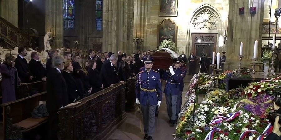 Pohreb Karla Gotta.