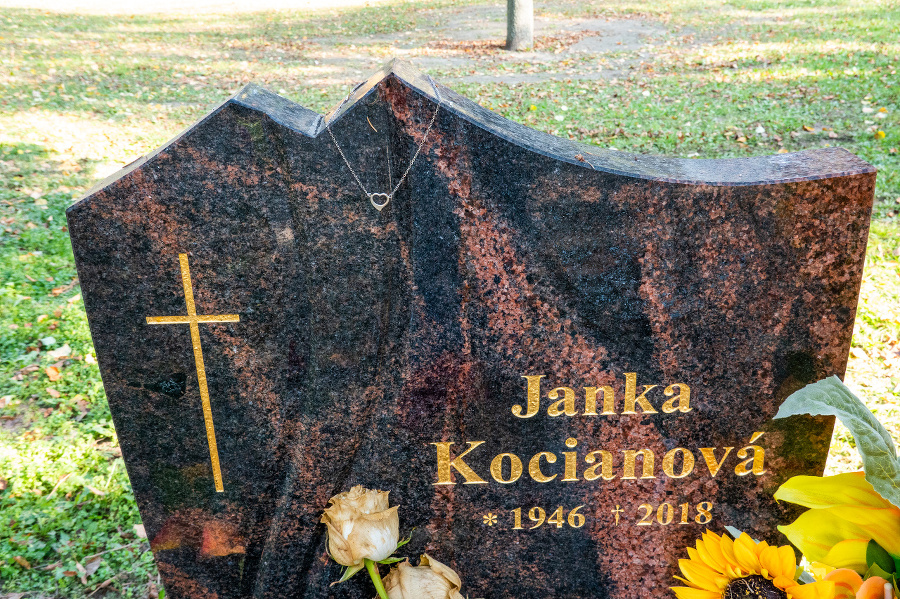 Hrob speváčky Janky Kocianovej.
