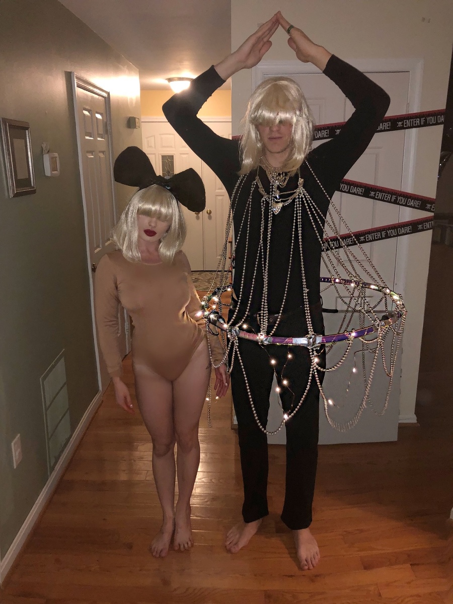 Sia a luster.