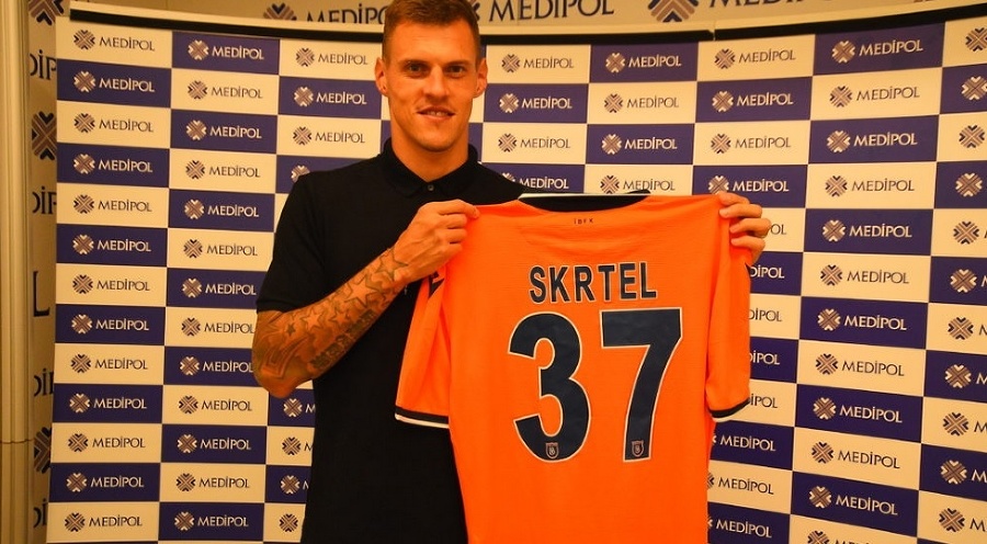 Martin Škrtel pózuje s