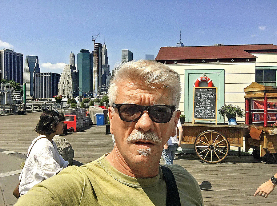 Najradšej vraj oddychuje potulkami po svete.
