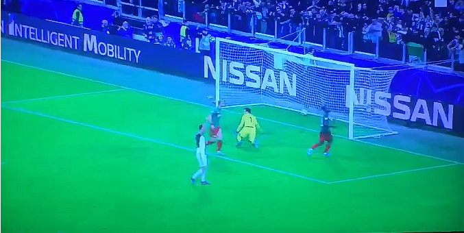 Ronaldo po góle zdvihol