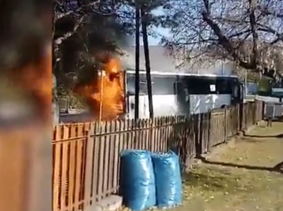 Pri Prešove horel autobus