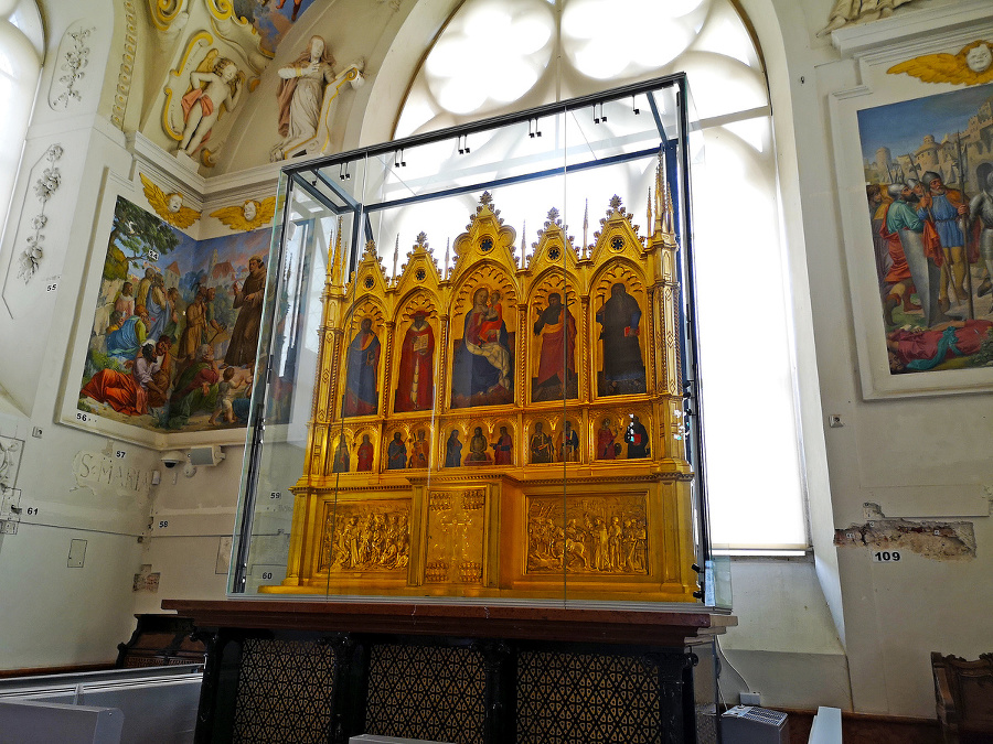 14. storočie: Originál oltáru