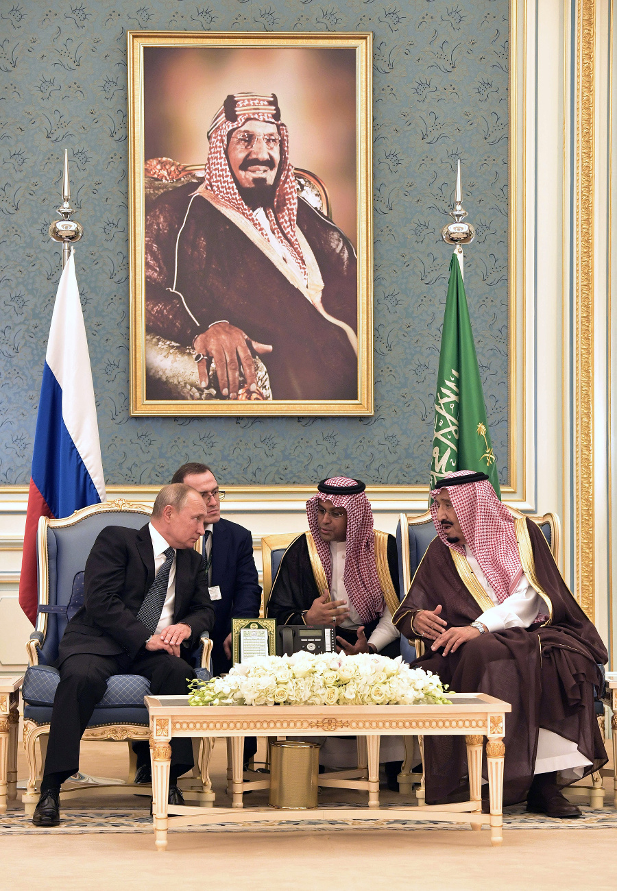 Ruský prezident Vladimir Putin so saudskoarabským kráľom Salmánom