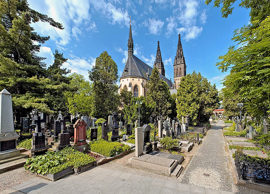 Vyšehradský cintorín v Prahe