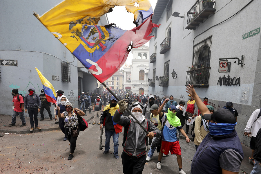 Ekvádorský prezident Moreno vyhlásil