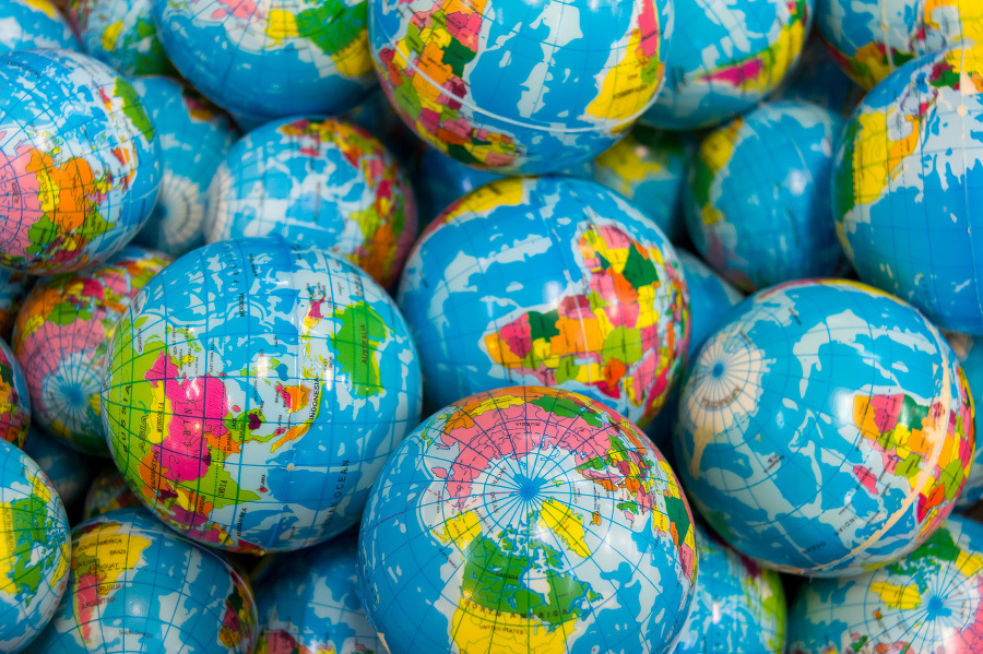 global ball toy